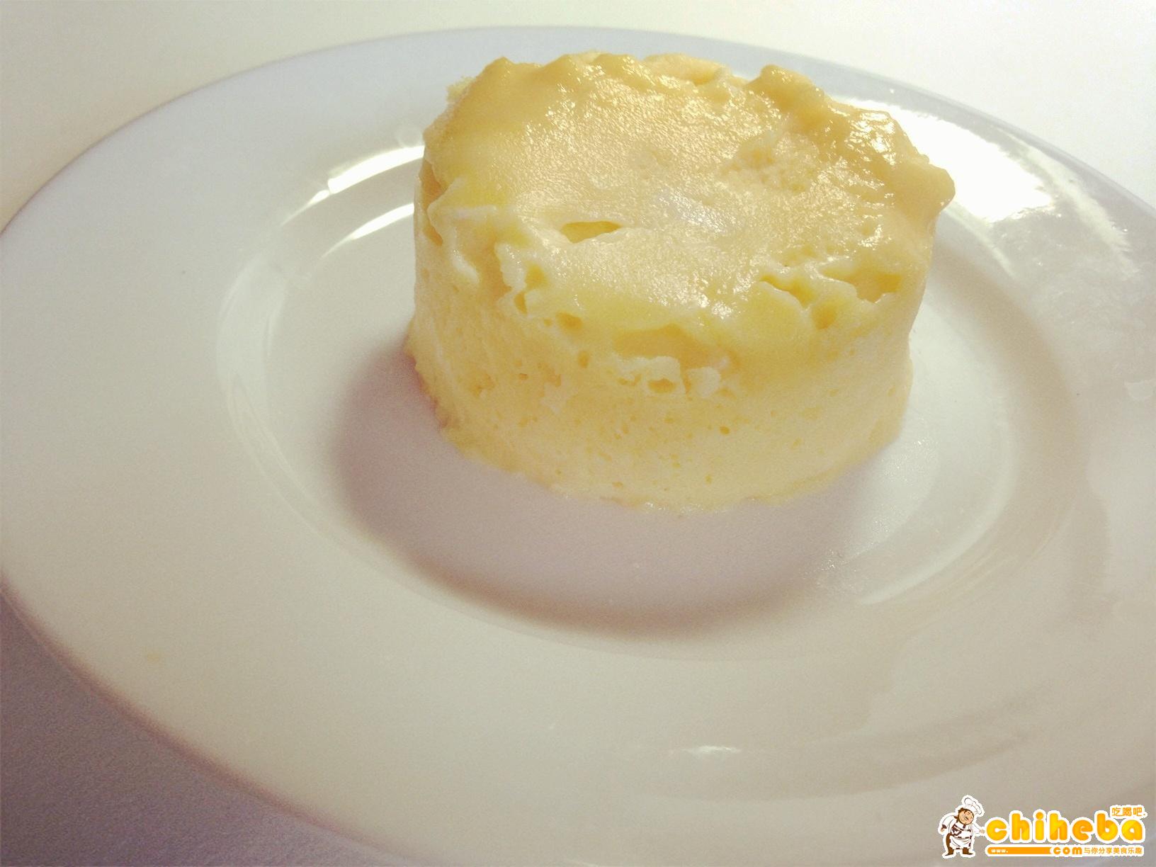 懒人食|1分钟微波炉柠檬酸奶小蛋糕（无油低脂版）的做法 步骤11